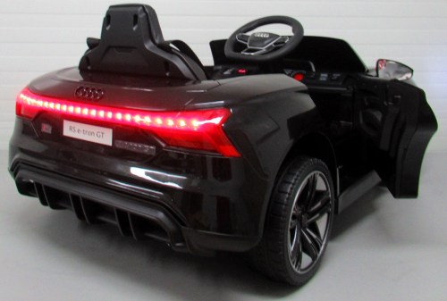audi_et_b_tyl