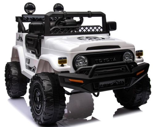 toyota_fj_white7
